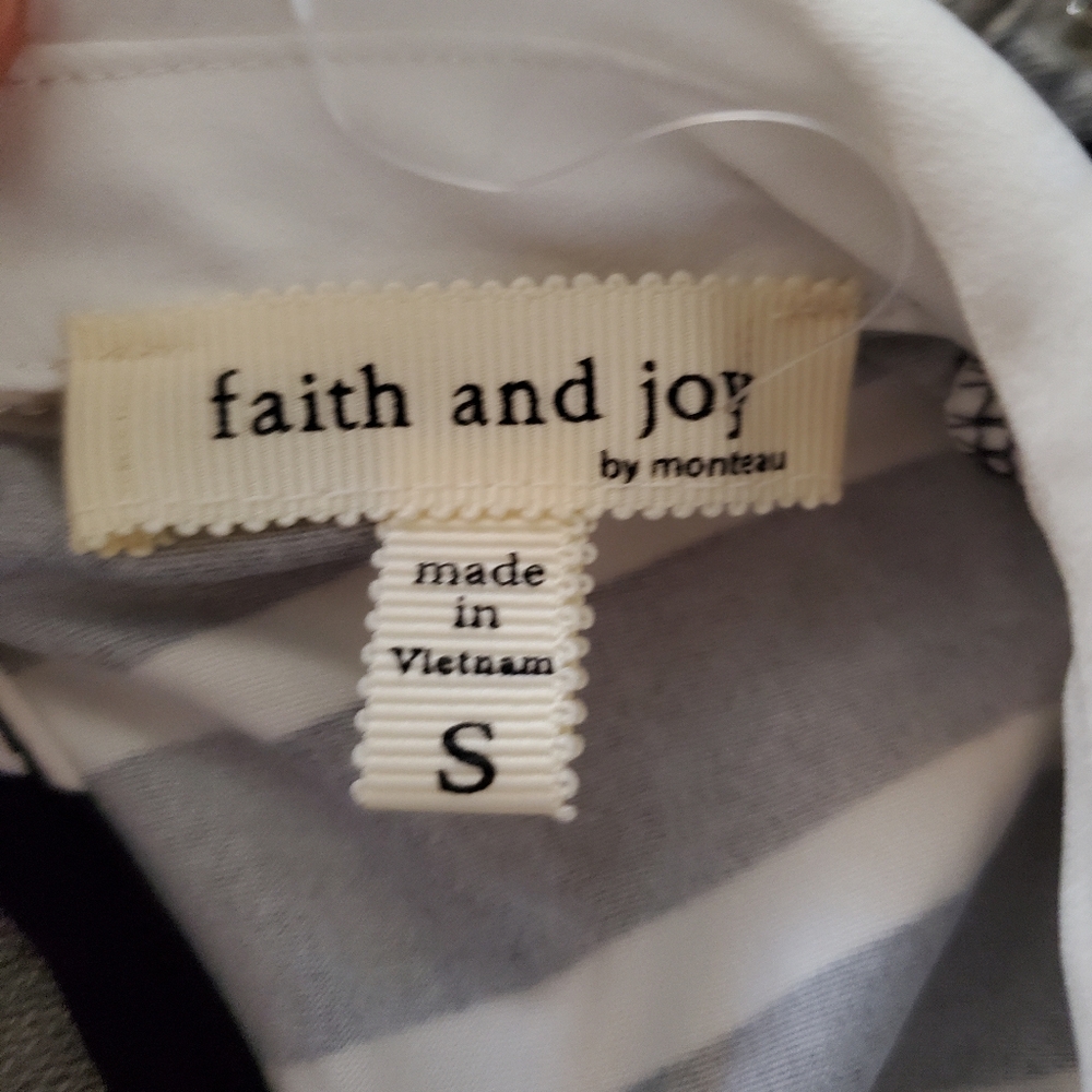 FAITH AND JOY Women's Top, Size S - Picture 6 of 7